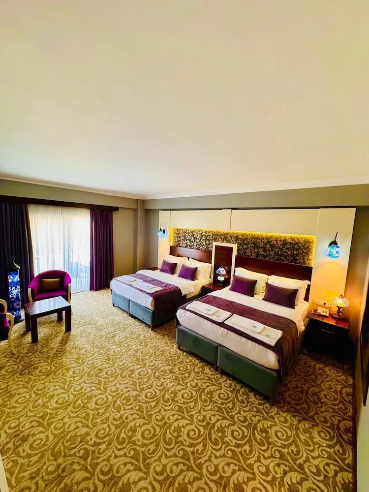 Deluxe Dört Kişilik Oda, 1 Yatak Odası, Sigara İçilmez