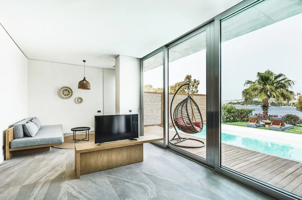 Exclusive Süit, 1 Yatak Odası, Kişiye Özel Havuzlu, Deniz Manzaralı