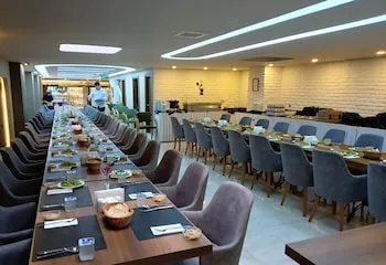Gurtas Hotel