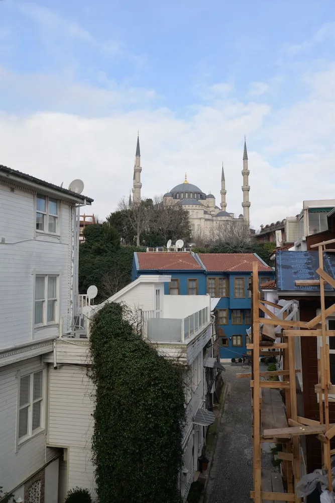 Standard Tek Büyük Yataklı Oda