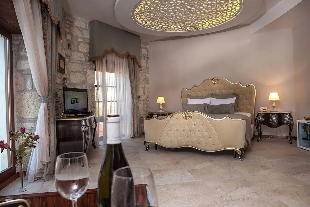 Honeymoon Tek Büyük Yataklı Oda, 1 En Büyük (King) Boy Yatak