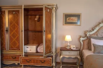 La Petra Hotel - Special Class