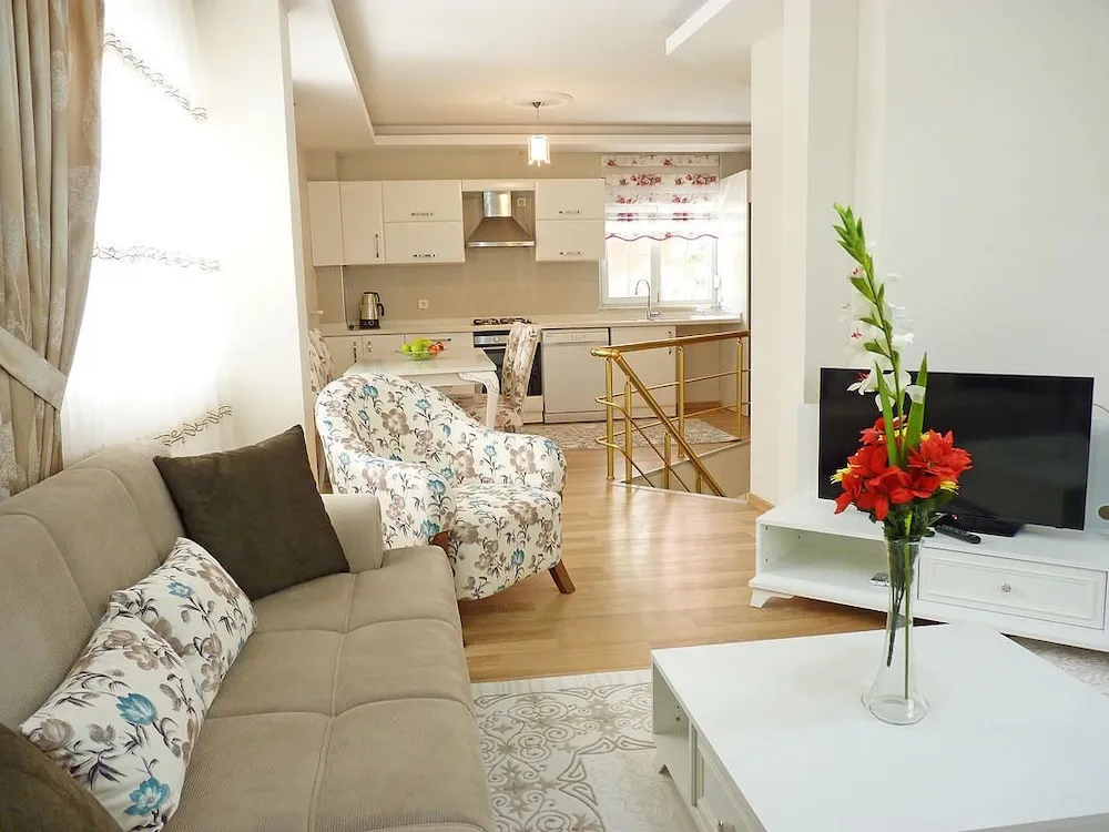 Dubleks, 2 Yatak Odası, Zemin Kat