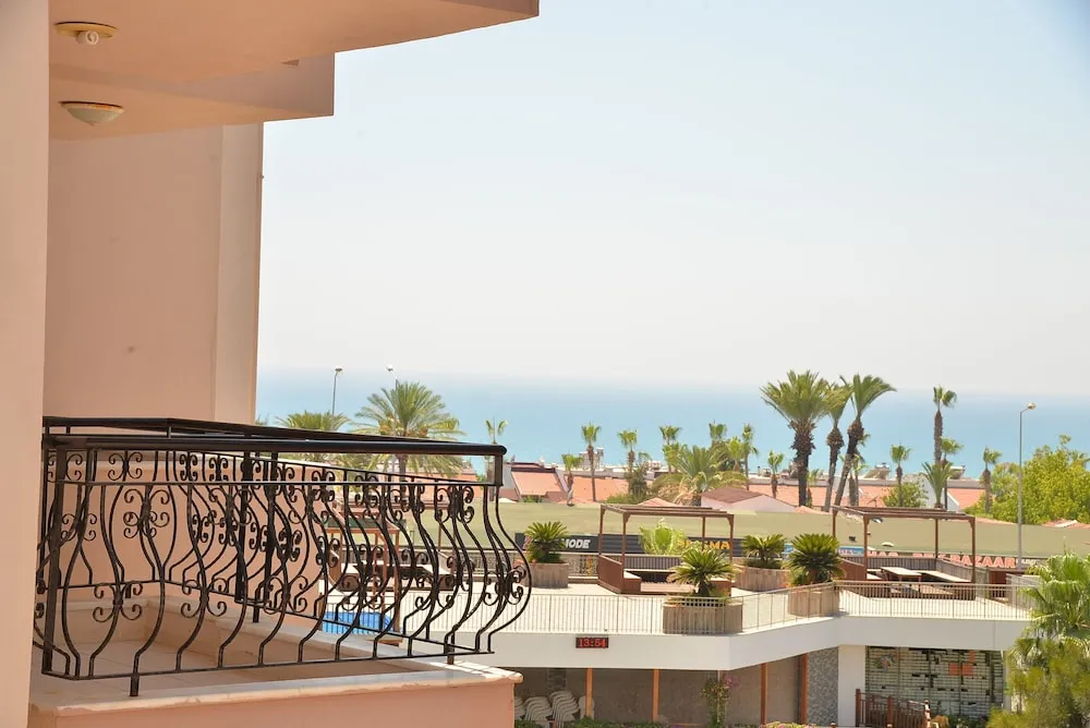 Standard Oda, Deniz Manzaralı