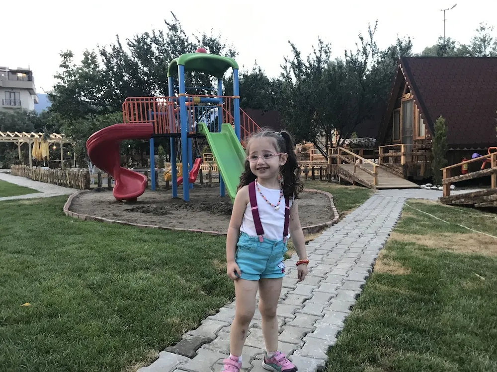 Standard Bungalov, 1 Çift Kişilik Yatak, Dağ Manzaralı, Bahçeli