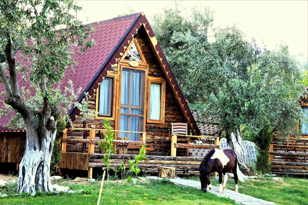 Standard Bungalov, 1 Çift Kişilik Yatak, Dağ Manzaralı, Bahçeli