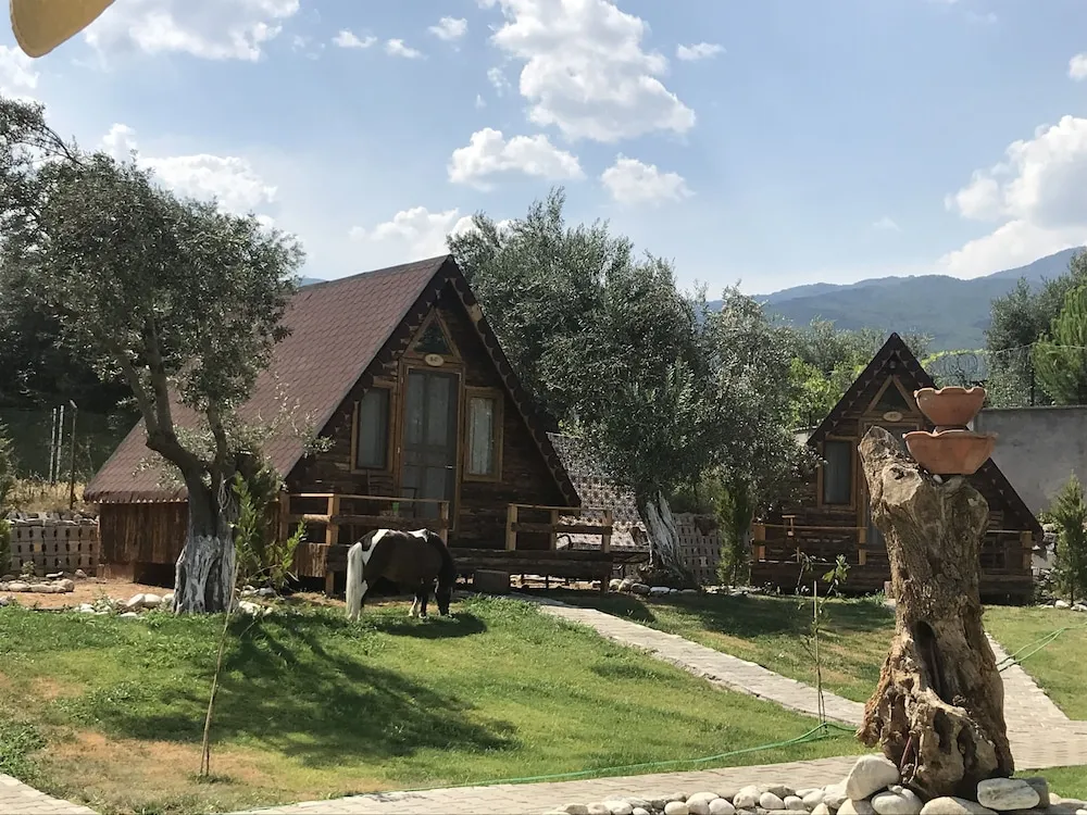 Standard Bungalov, 1 Çift Kişilik Yatak, Dağ Manzaralı, Bahçeli