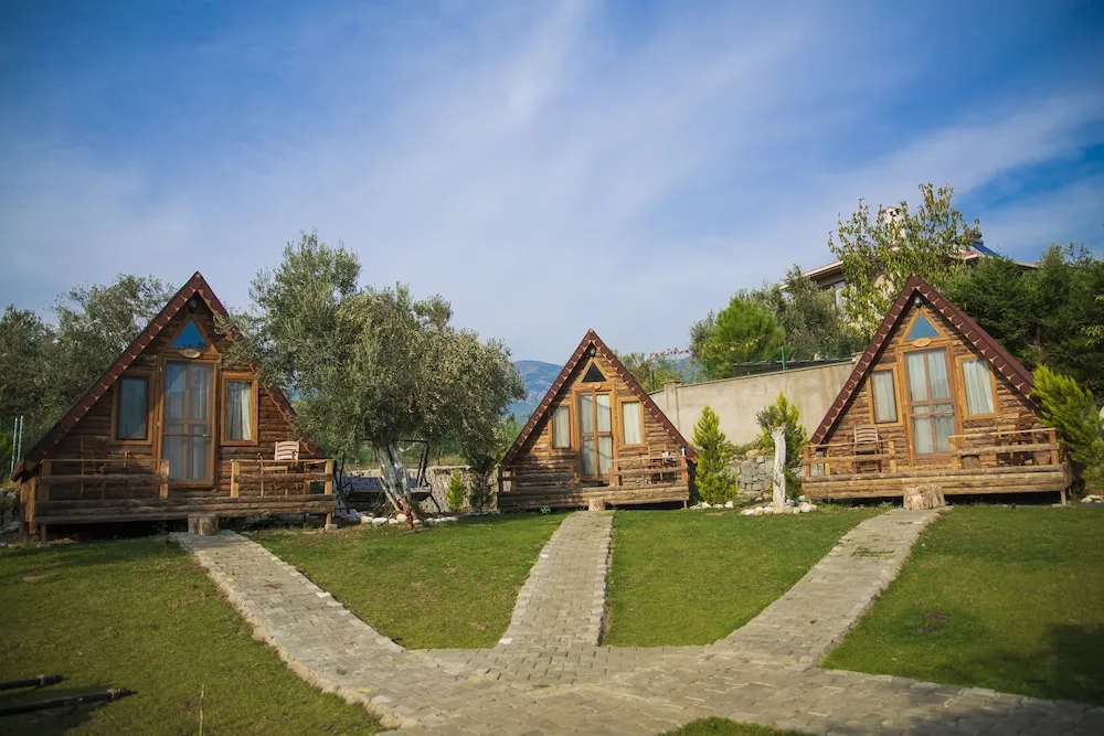 Standard Bungalov, 1 Çift Kişilik Yatak, Dağ Manzaralı, Bahçeli