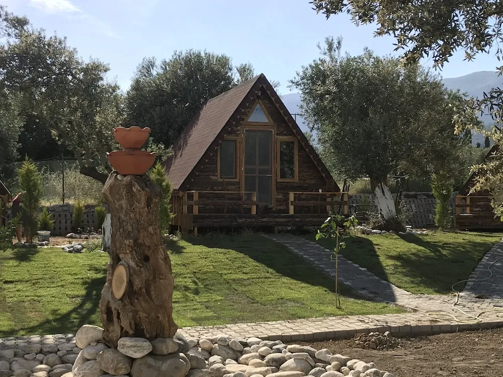 Standard Bungalov, 1 Çift Kişilik Yatak, Dağ Manzaralı, Bahçeli