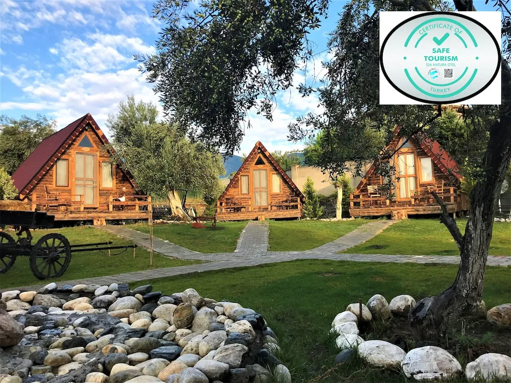 Standard Bungalov, 1 Çift Kişilik Yatak, Dağ Manzaralı, Bahçeli