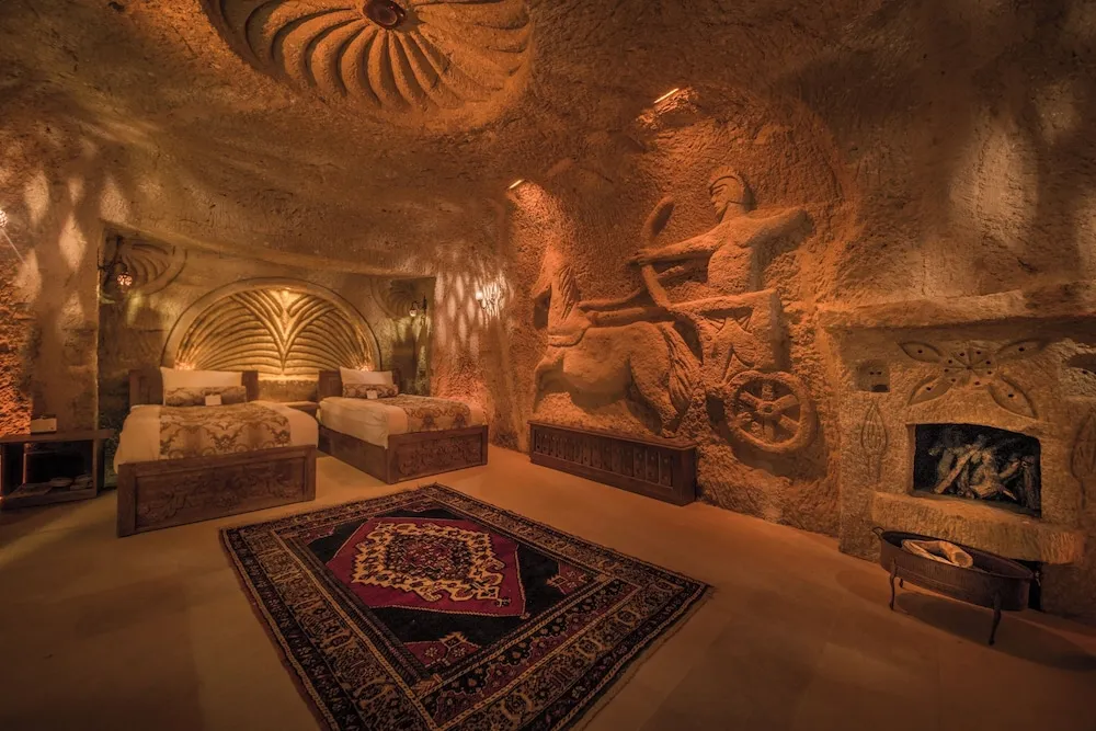 Premium Cave Suite