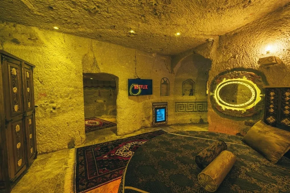 Şahmeran
