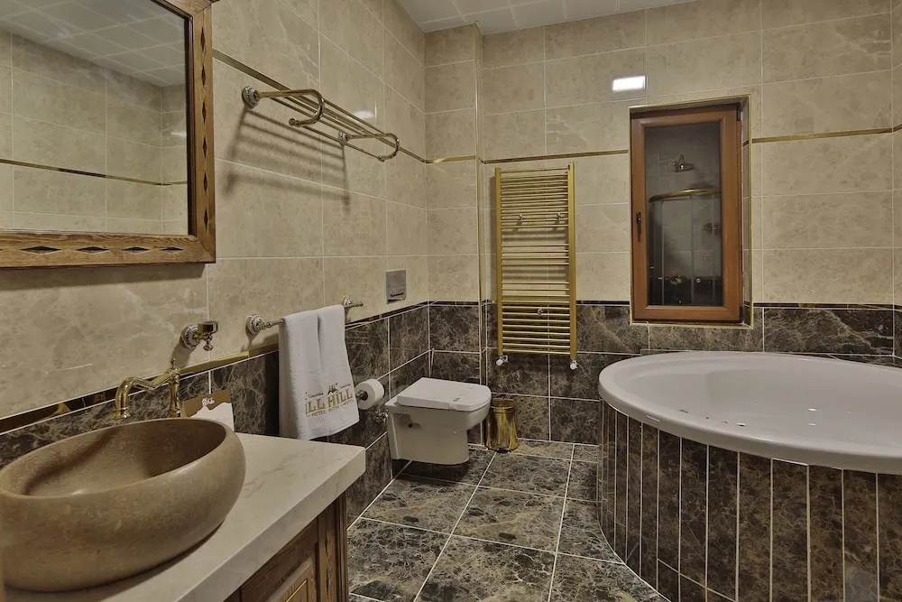 King Suite