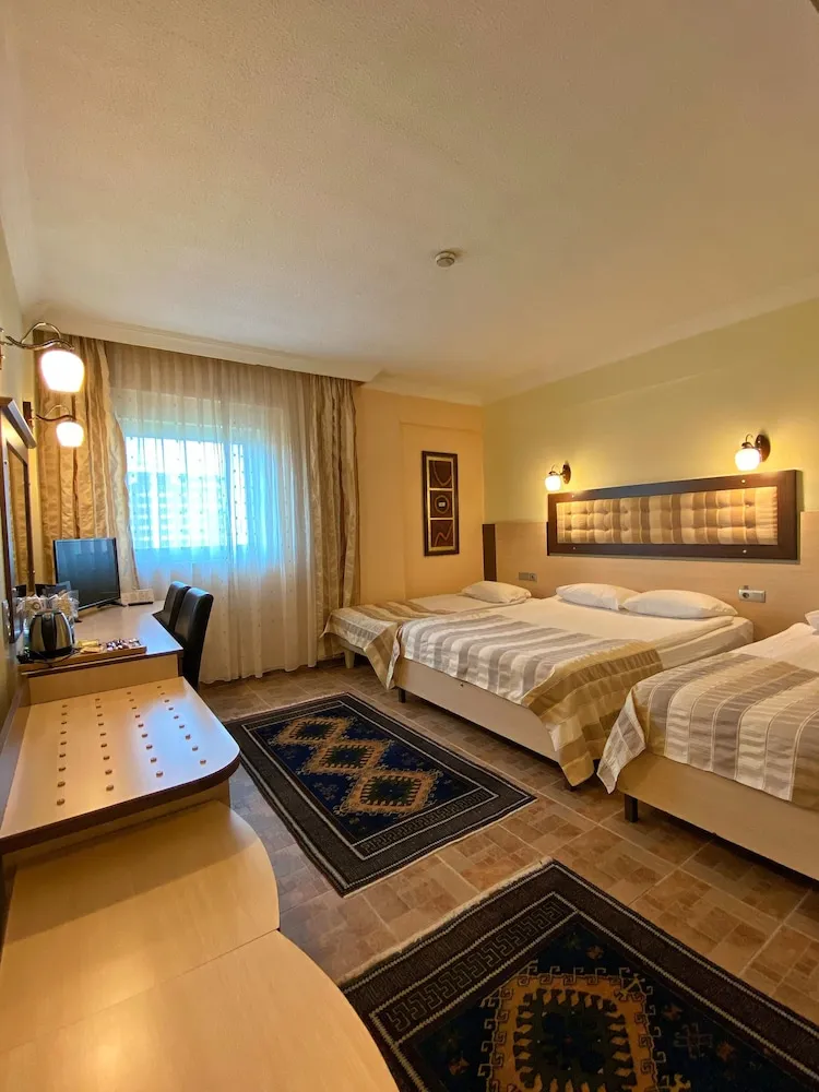Comfort Quadruple Room