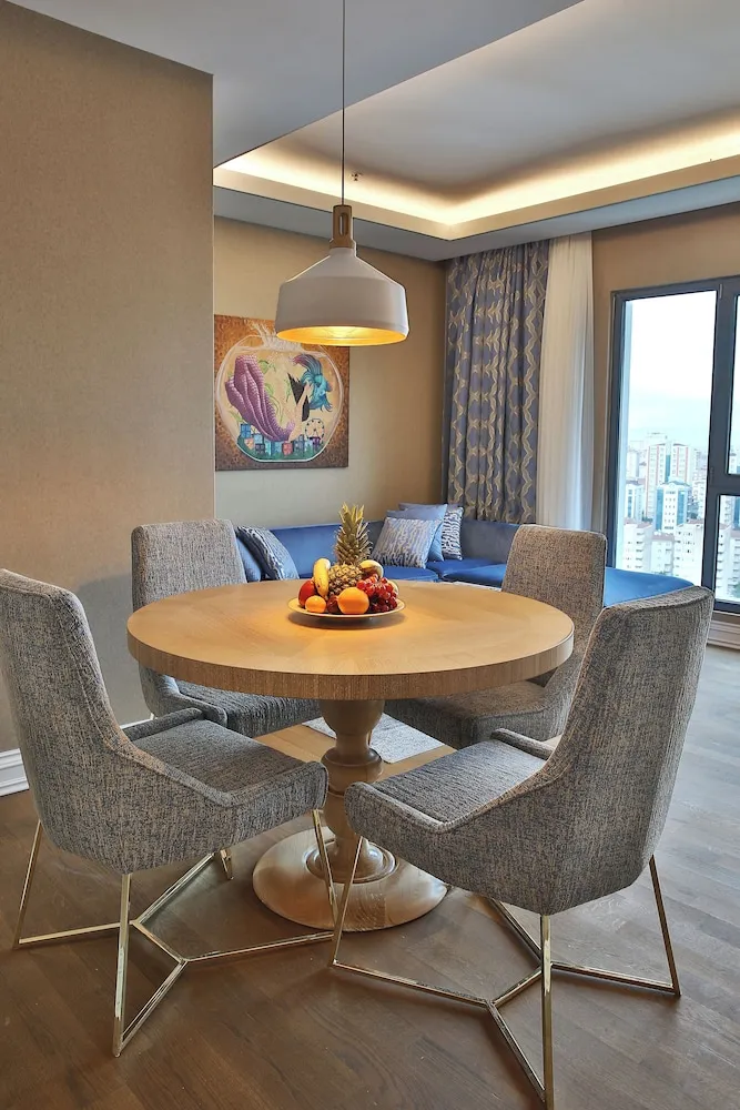 King Suite