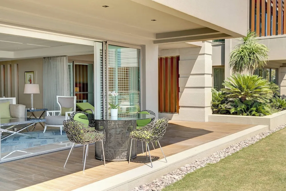 Süit, 1 Çift Kişilik Yatak, Balkon, Deniz Manzaralı