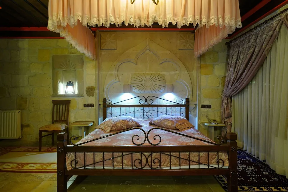 Romantik Oda Üst Katta