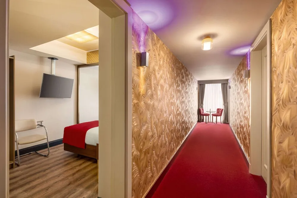 Süit, 1 Tek Kişilik Yatak