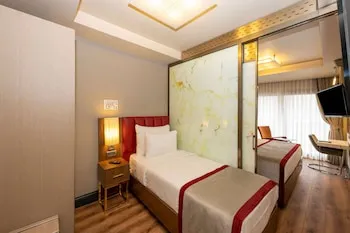 Ramada by Wyndham İstanbul Pera