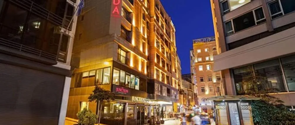 Ramada by Wyndham İstanbul Pera