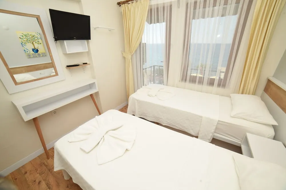 İki Ayrı Yataklı Oda, Balkon, Deniz Manzaralı