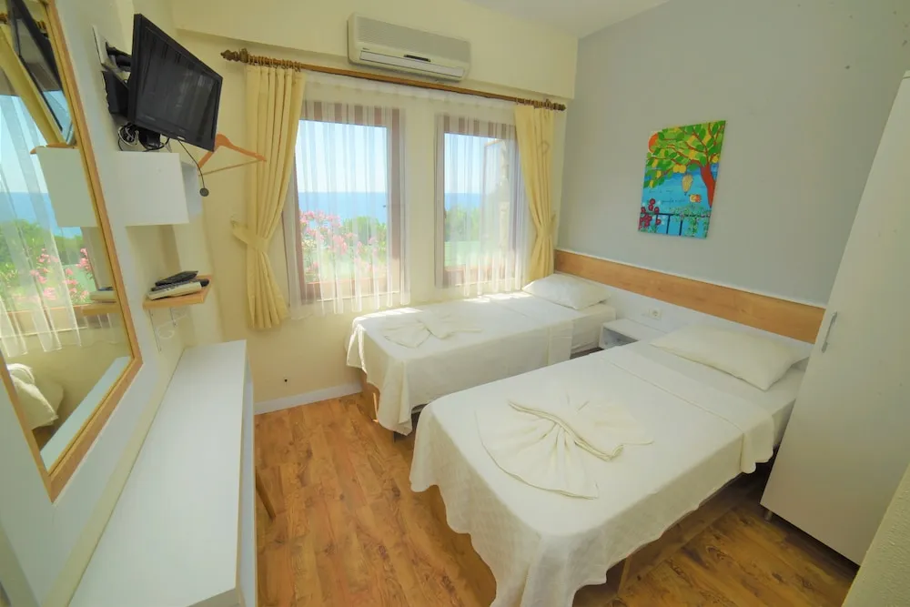 İki Ayrı Yataklı Oda, Balkon, Deniz Manzaralı