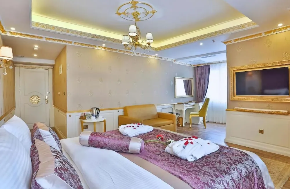 Deluxe Tek Büyük Yataklı Oda