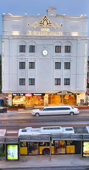 Hotel Emirhan Palace