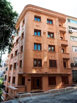 Lir Residence Suites