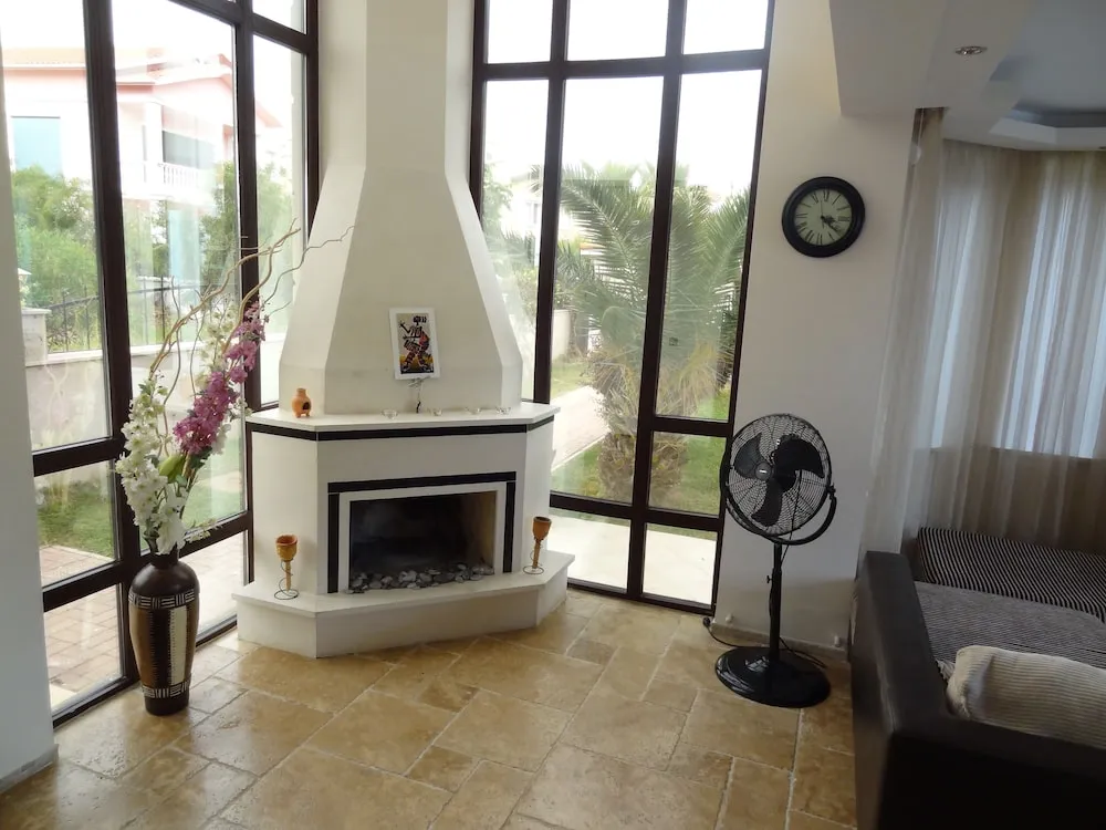 Villa, 3 Yatak Odası, Sigara İçilmez, Bahçeli