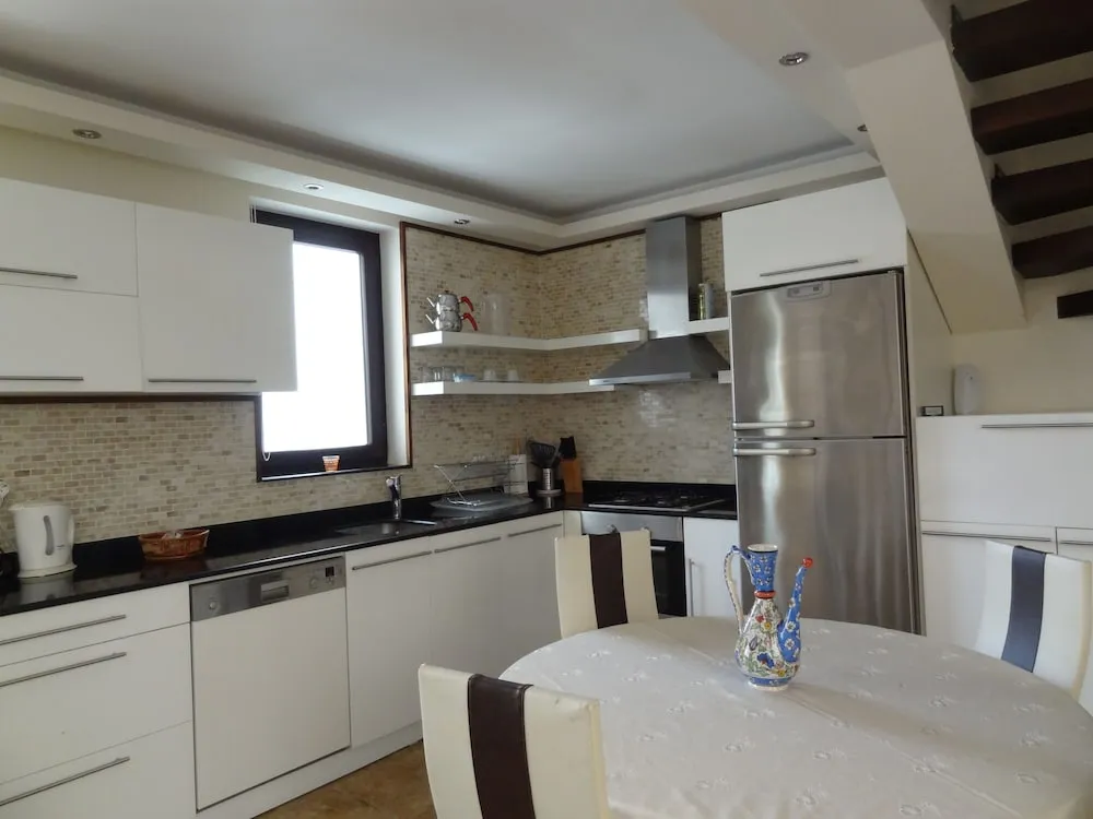 Villa, 3 Yatak Odası, Sigara İçilmez, Bahçeli