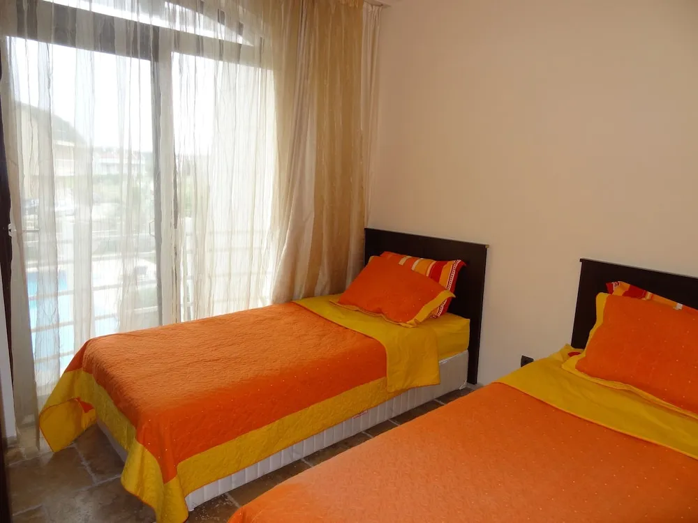 Villa, 3 Yatak Odası, Sigara İçilmez, Bahçeli