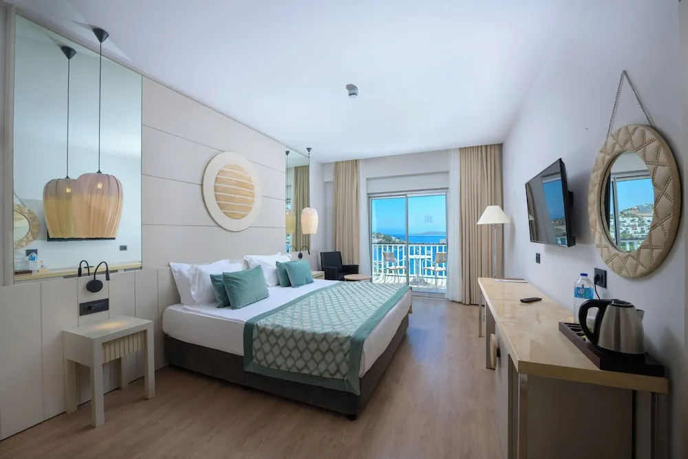 Deluxe Tek Büyük veya İki Ayrı Yataklı Oda, Deniz Manzaralı