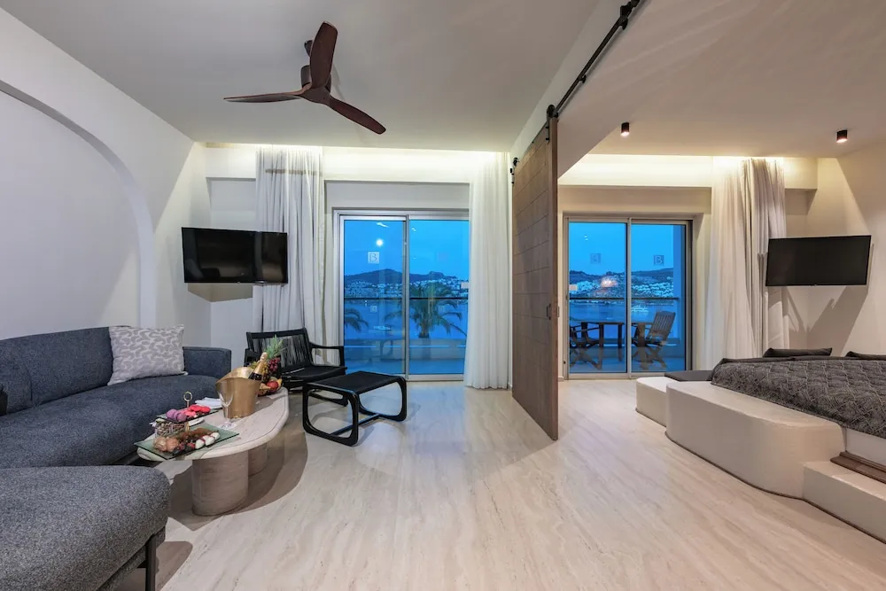 Premium Süit, Teras, Deniz Manzaralı