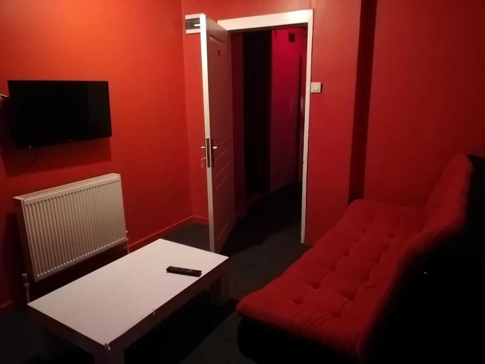 Deluxe Dört Kişilik Oda