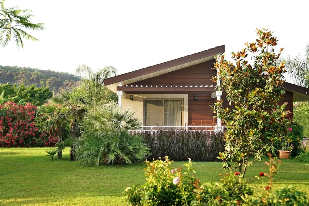Standard Villa