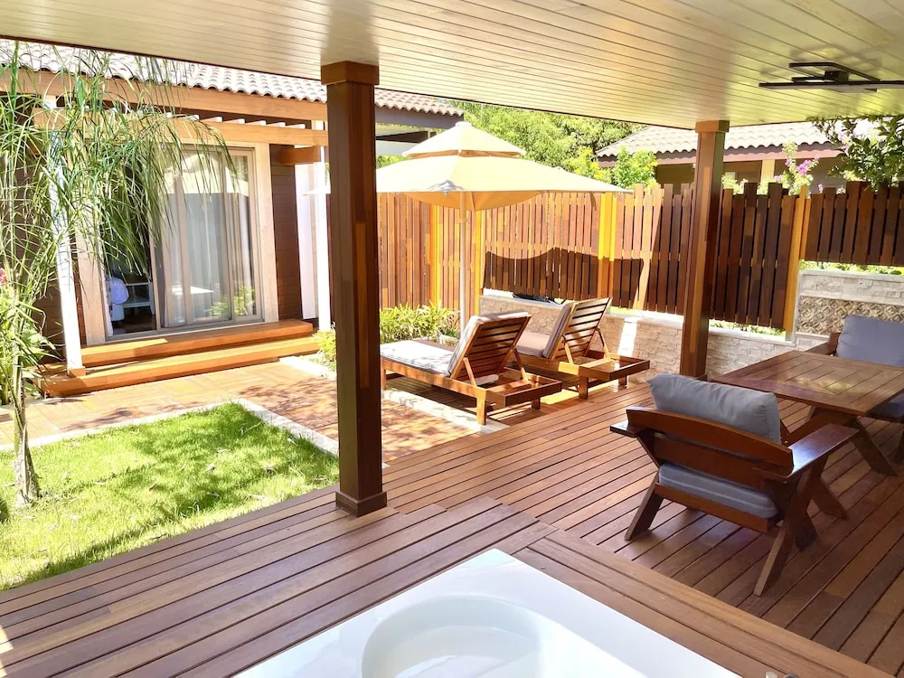 Deluxe Bungalov