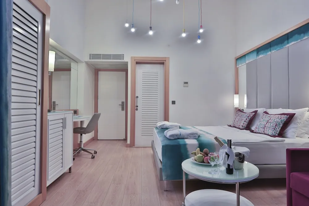 Villa Suite First Floor