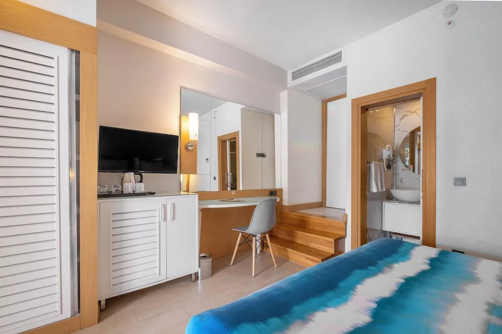 Villa Suite First Floor