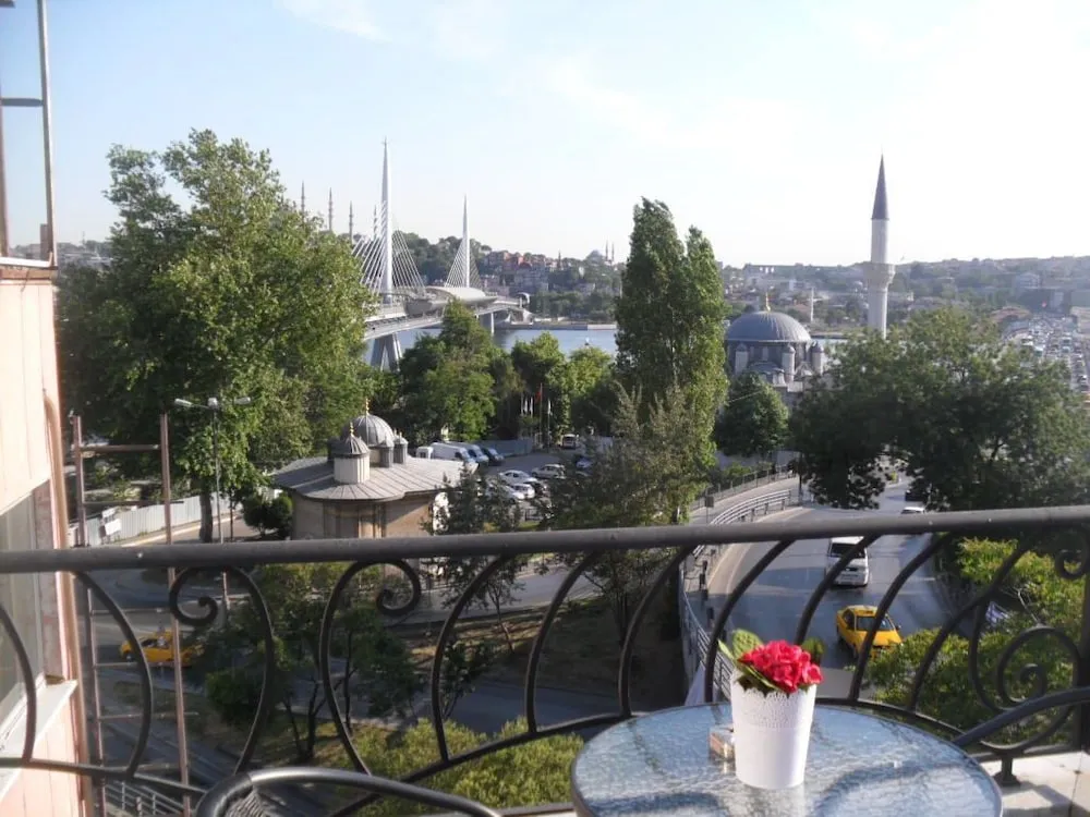 Deluxe Oda, Teras, Deniz Manzaralı