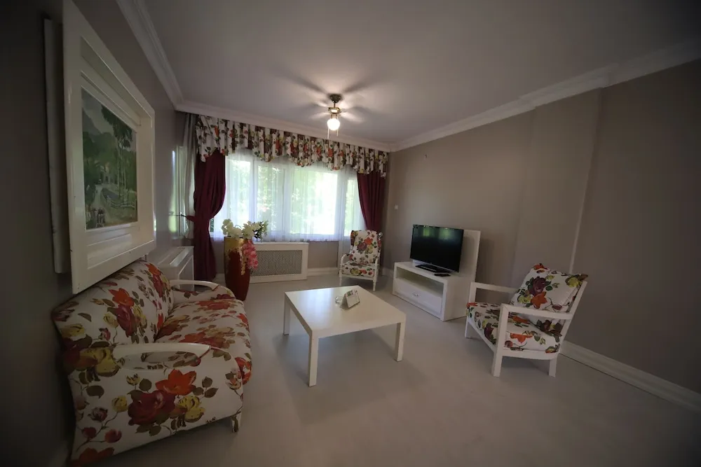 Süit, 1 En Büyük (King) Boy Yatak