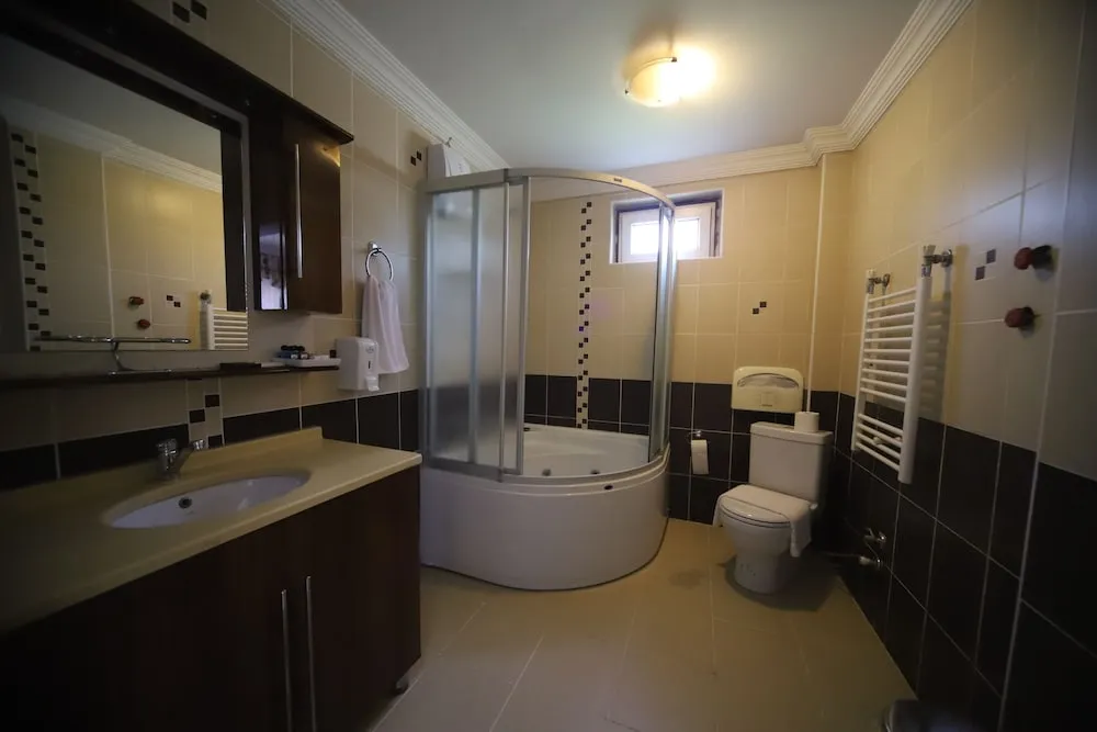 Süit, 1 En Büyük (King) Boy Yatak