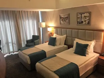 Best Western Premier Karşıyaka Convention & Spa Hotel
