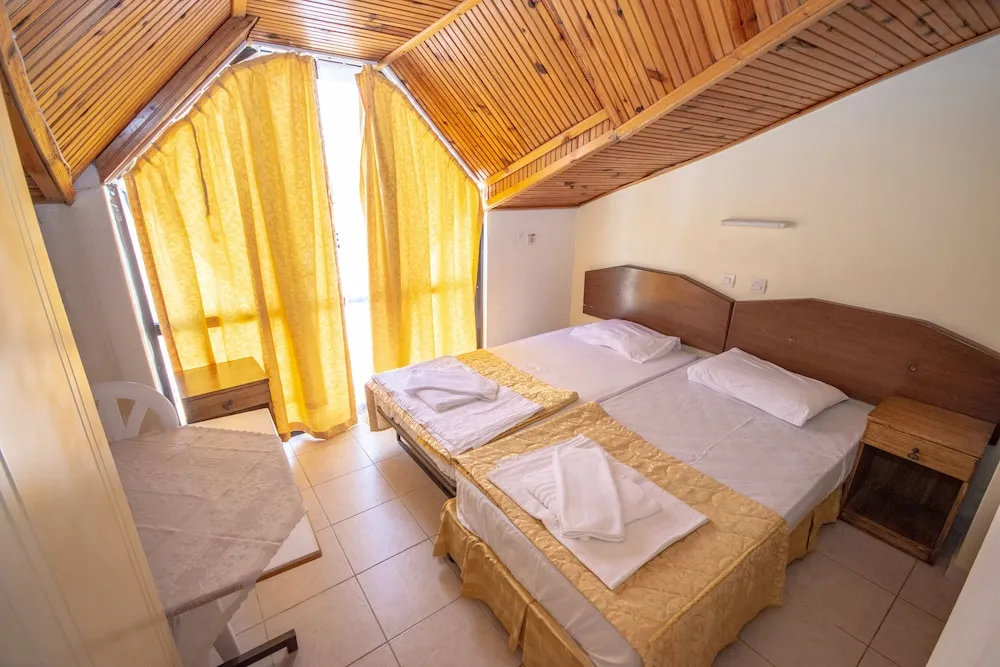 Standard Çatı Katı (Loft), 1 Yatak Odası, Sigara İçilmez, Dağ Manzaralı
