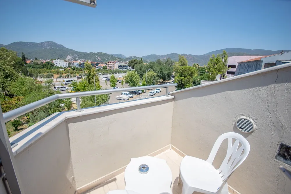 Standard Çatı Katı (Loft), 1 Yatak Odası, Sigara İçilmez, Dağ Manzaralı