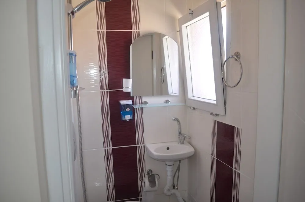 Grand Dört Kişilik Oda, Balkon