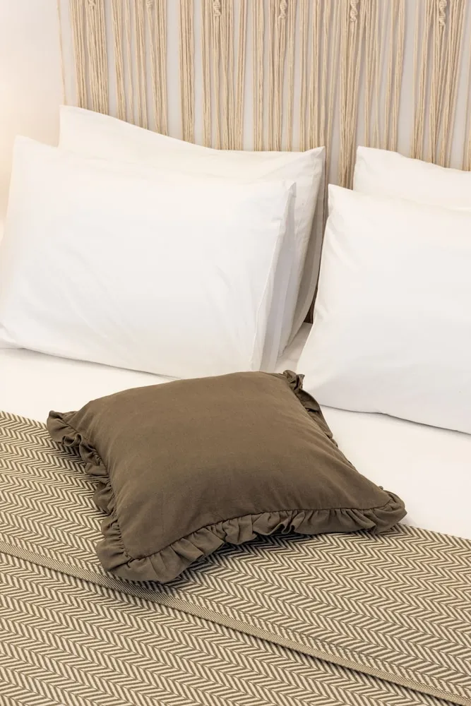 Design Tek Büyük Yataklı Oda