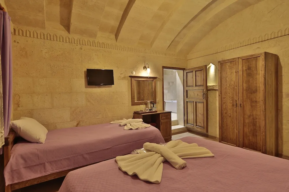 Family Üç Kişilik Oda