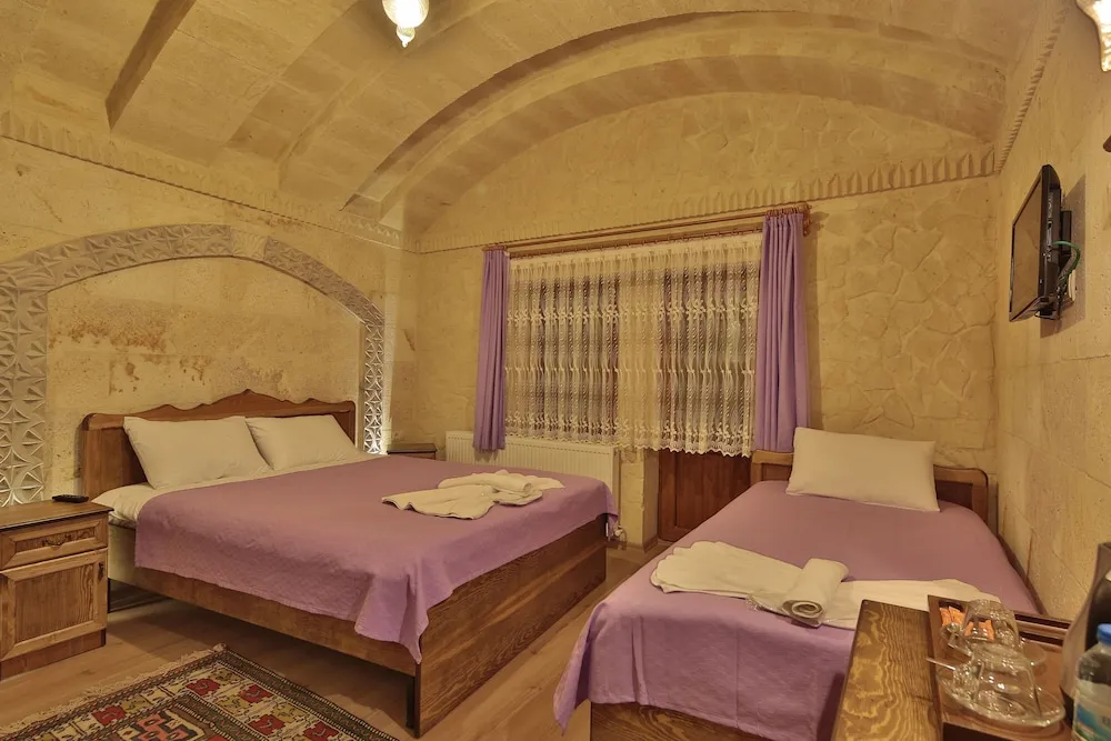 Family Üç Kişilik Oda