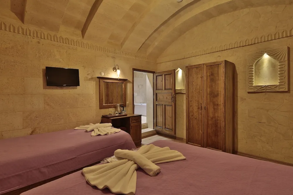 Family Üç Kişilik Oda